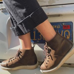 Dr. Martens Les Fur Lined Boots (7)